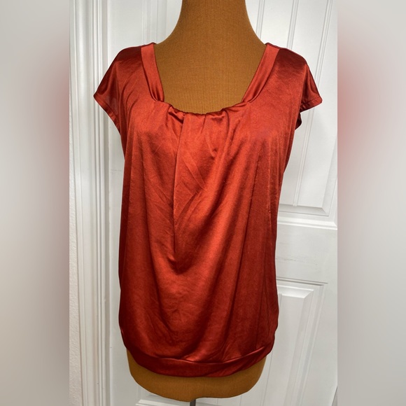 Mossimo Supply Co. Tops - Mossimo Rust Sleeveless Shell Blouse Size Medium